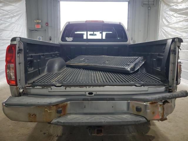  NISSAN FRONTIER 2012 Srebrny