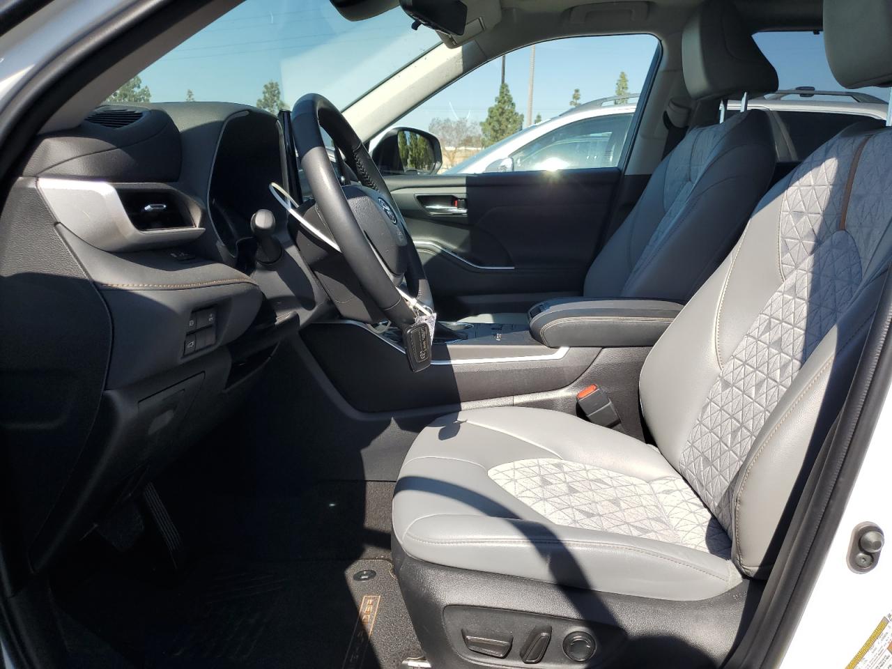5TDAARAH6PS016835 TOYOTA HIGHLANDER 2023