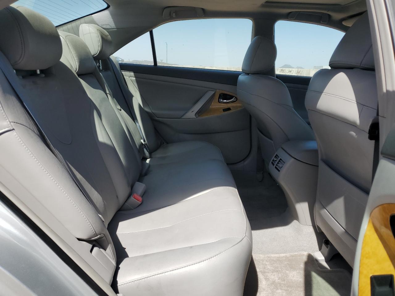 2007 Toyota Camry Le VIN: 4T1BK46K77U535750 Lot: 57135375