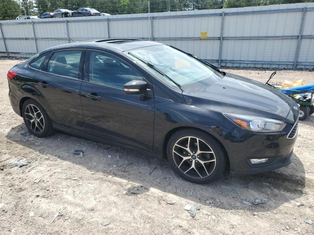  FORD FOCUS 2017 Czarny