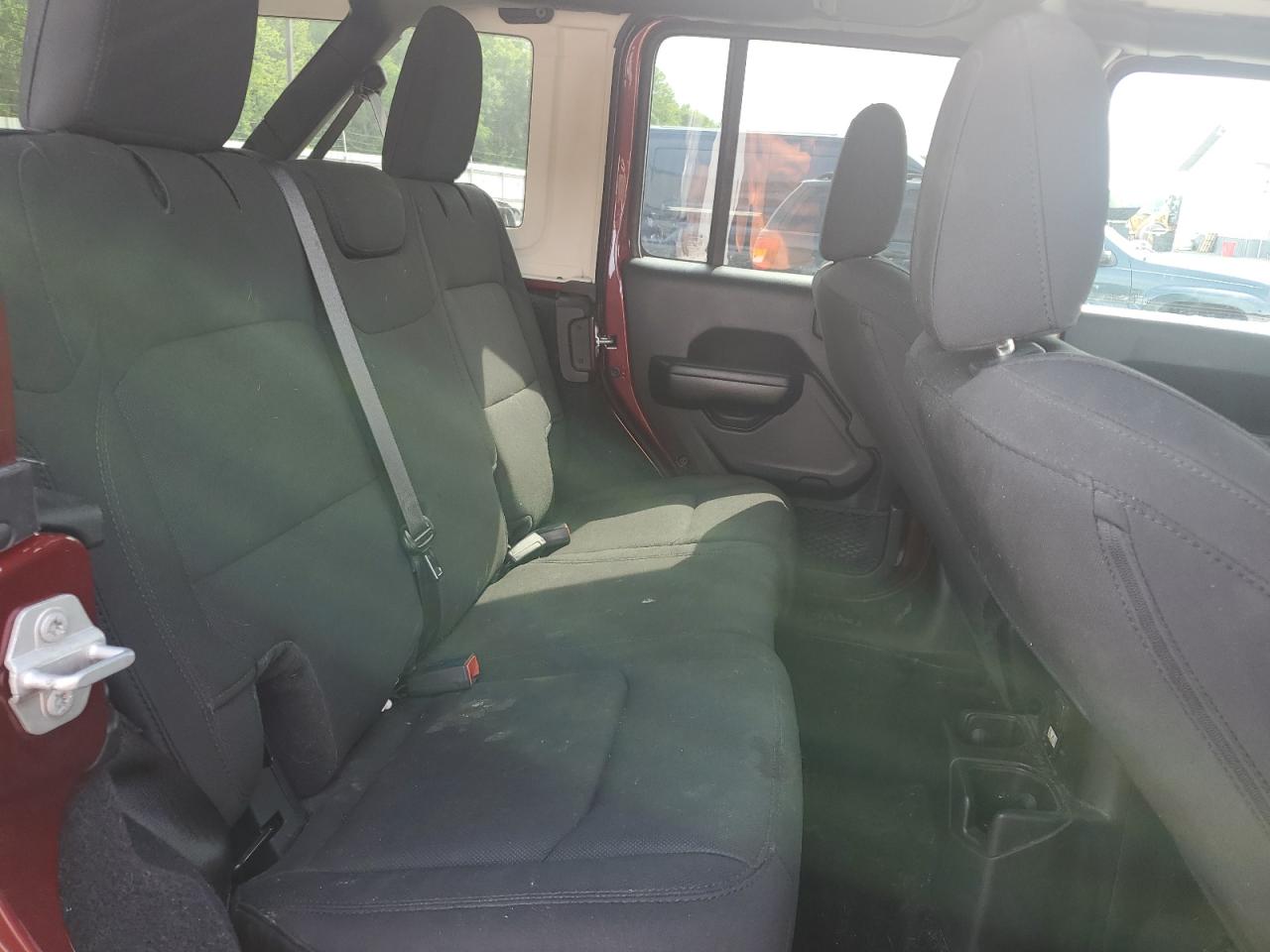 2021 Jeep Wrangler Unlimited Sport VIN: 1C4HJXDGXMW785601 Lot: 57342445
