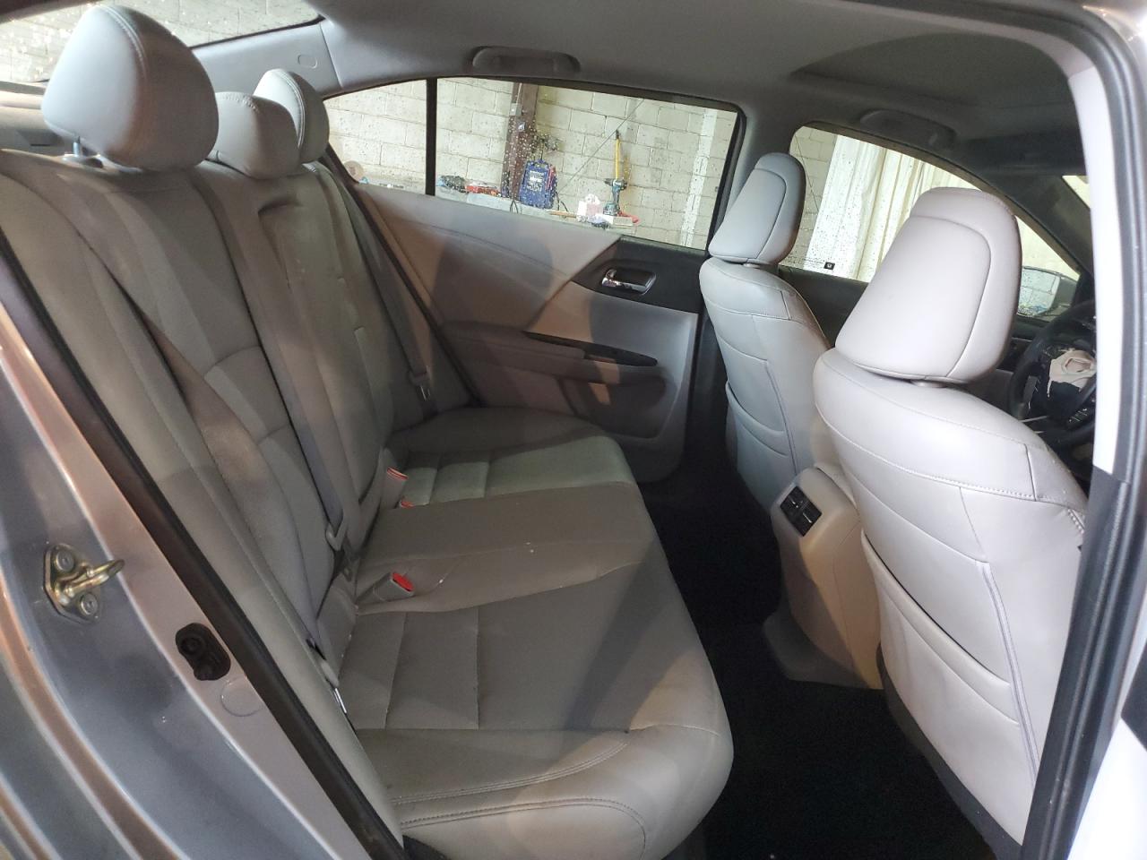 1HGCR2F95HA204238 HONDA ACCORD 2017
