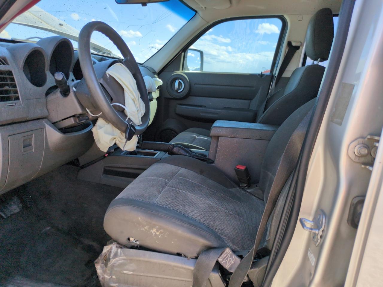 2008 Dodge Nitro Sxt VIN: 1D8GU28K08W252927 Lot: 56156745