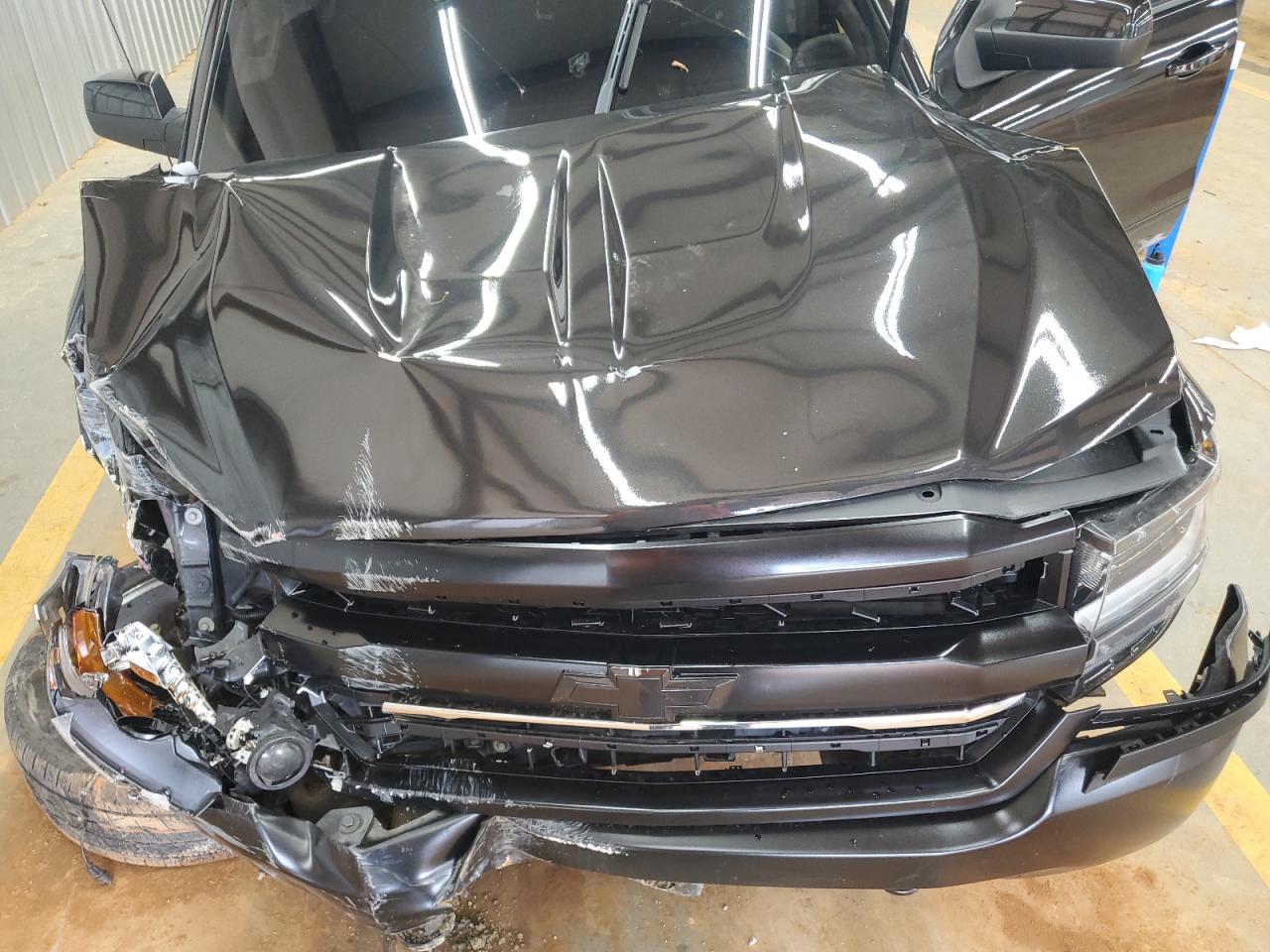 1GCVKRECXJZ297668 CHEVROLET ALL Models 2018