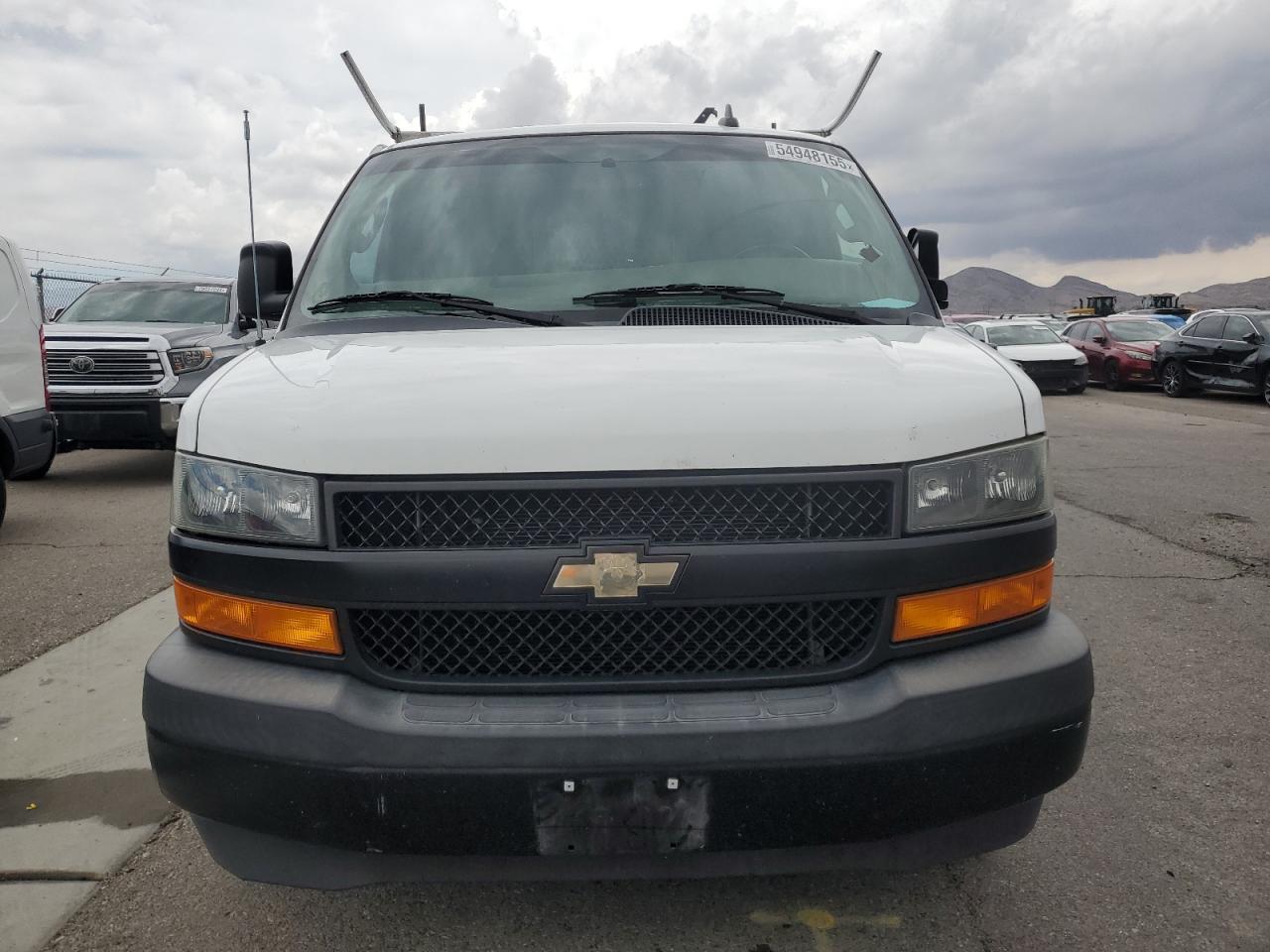 1GCWGAF10J1183911 CHEVROLET EXPRESS 2018