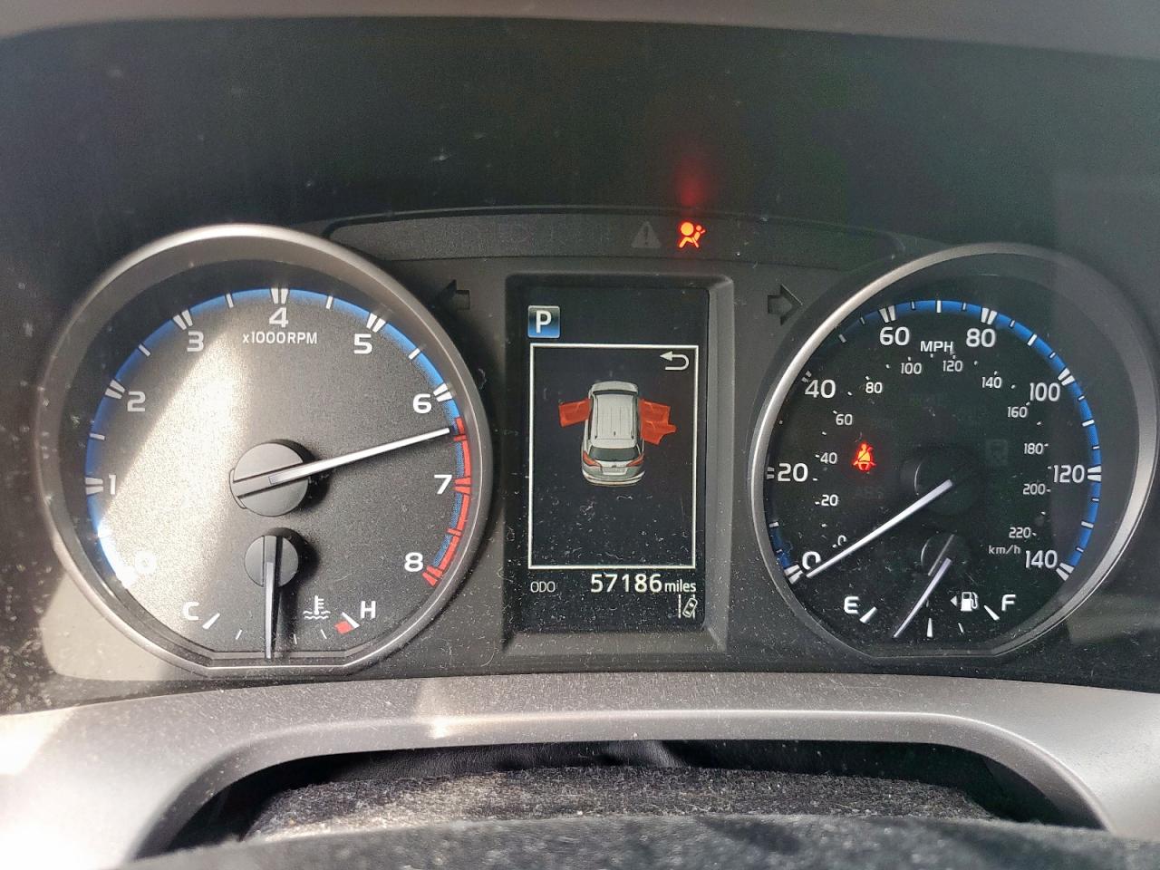 JTMWFREV3HJ704555 TOYOTA RAV4 2017