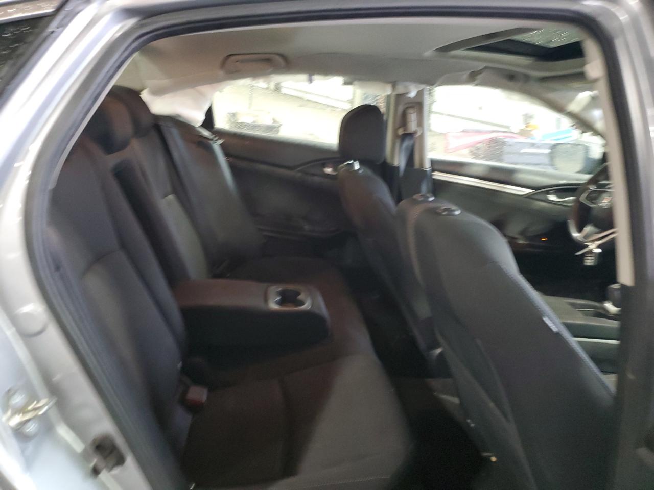 19XFC1F35HE209956 HONDA CIVIC 2017