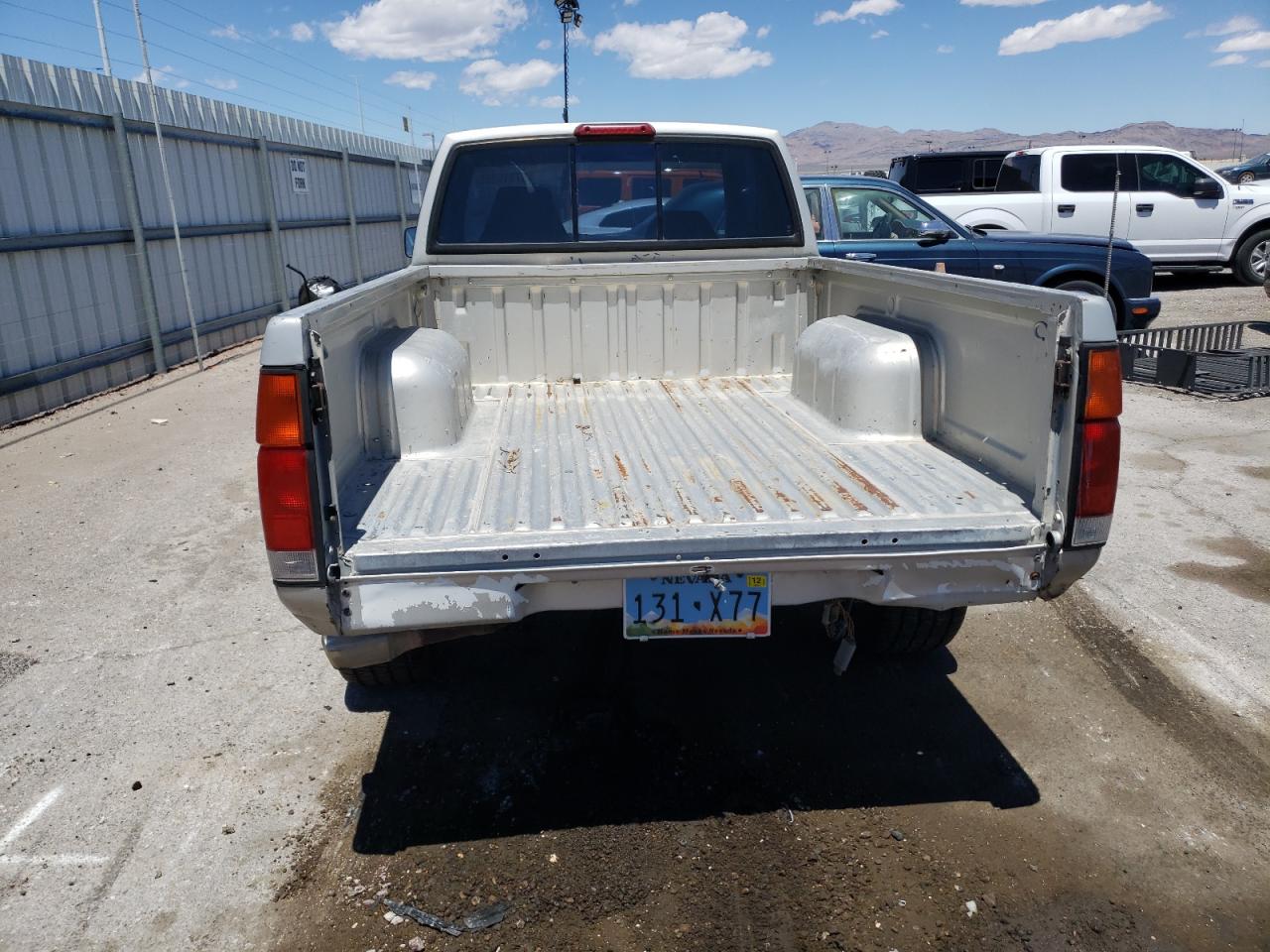 1997 Nissan Truck King Cab Se VIN: 1N6SD16SXVC325754 Lot: 57315255