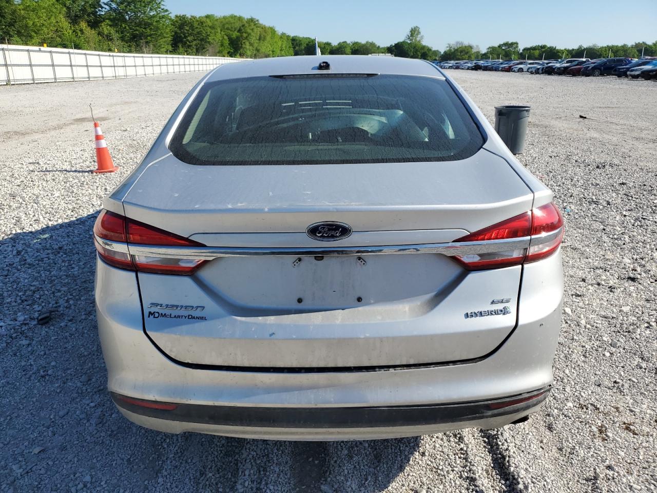 2017 Ford Fusion Se Hybrid VIN: 3FA6P0LU6HR266127 Lot: 56301775