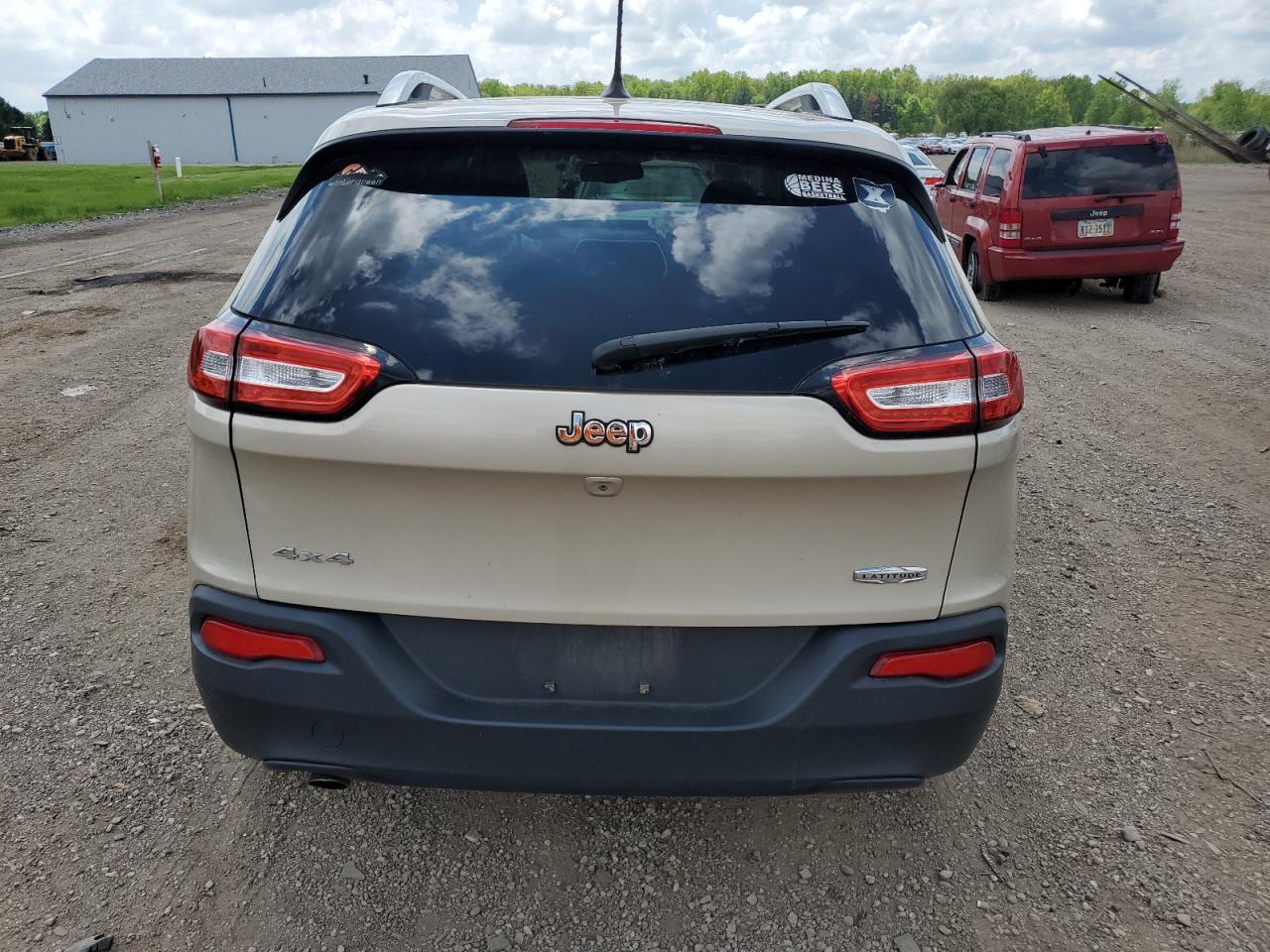 2015 Jeep Cherokee Latitude VIN: 1C4PJMCB9FW538816 Lot: 57217245