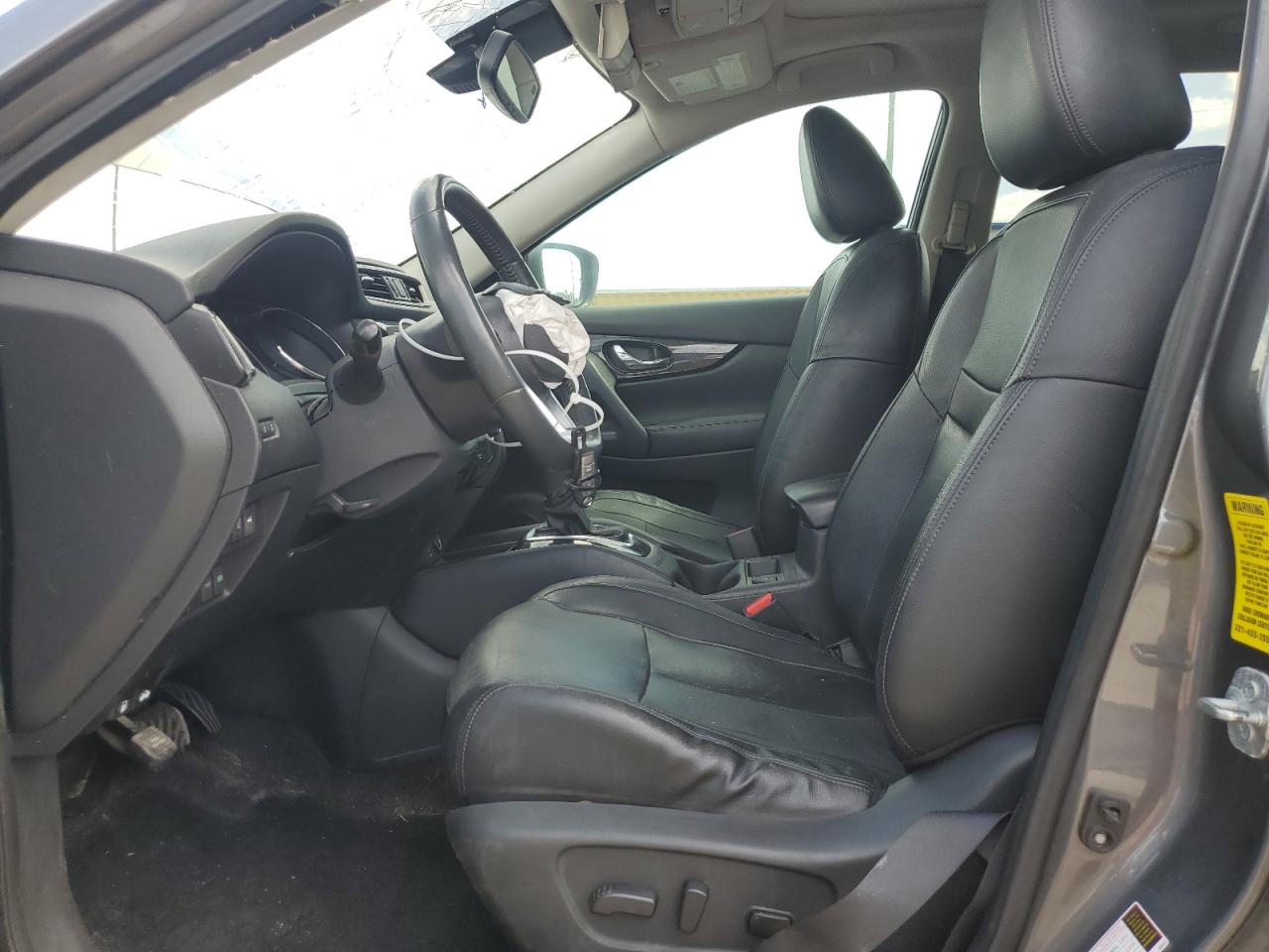 5N1AT2MT4HC830630 NISSAN ROGUE 2017