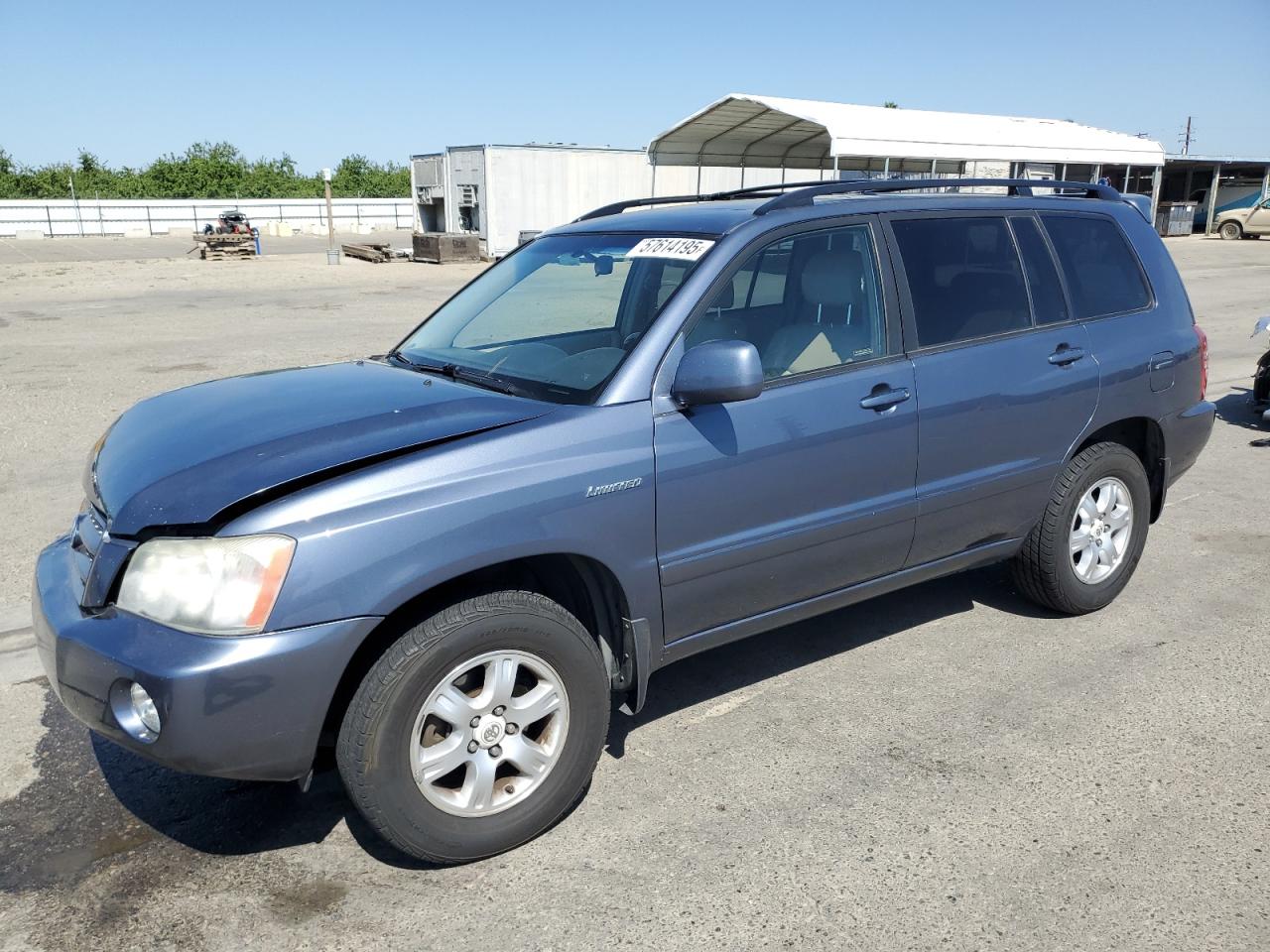 2002 Toyota Highlander Limited na sprzedaż w Fresno, CA - Front End