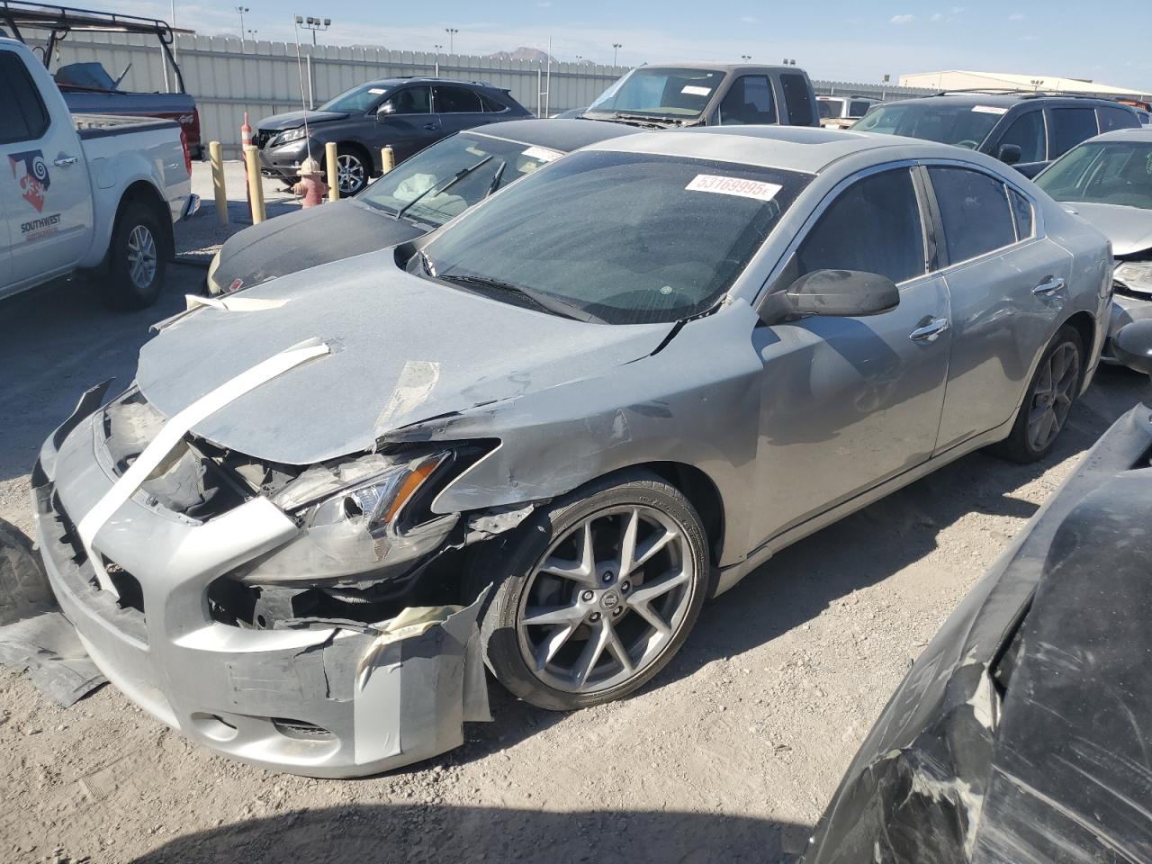 Las Vegas, NV에서 판매 중인 2009 Nissan Maxima S - Front End