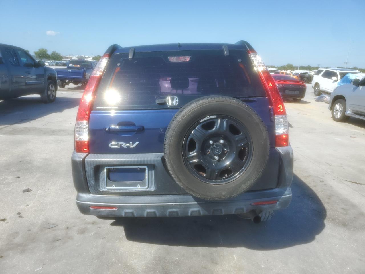 2005 Honda Cr-V Lx VIN: JHLRD78555C048798 Lot: 56505735