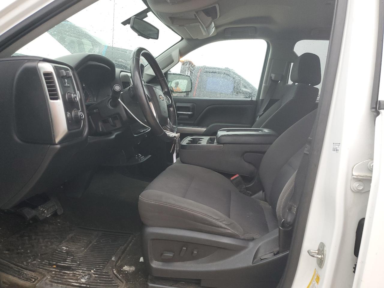 2018 Chevrolet Silverado K1500 Lt VIN: 1GCVKREC5JZ106299 Lot: 54502425