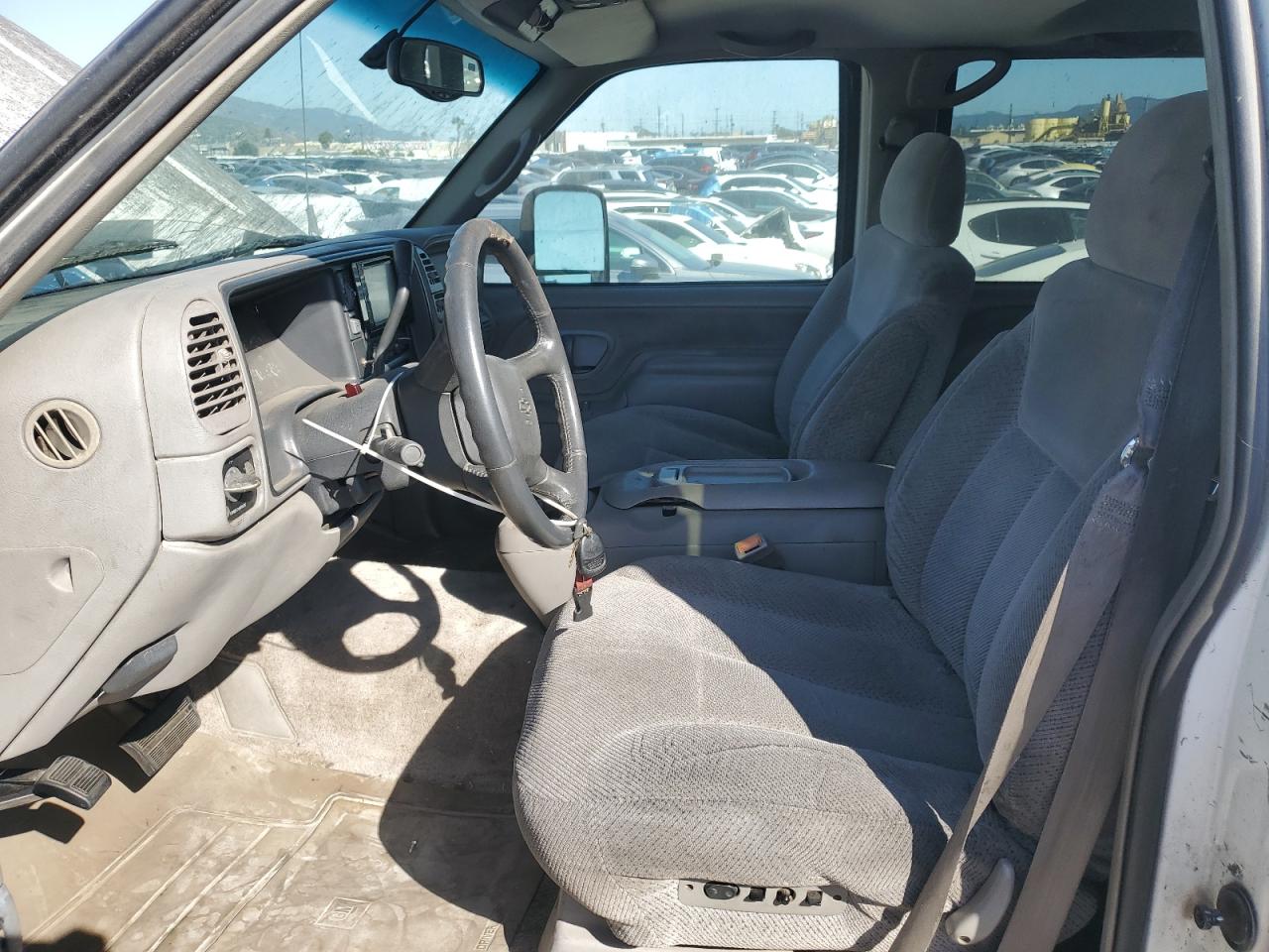 1999 Chevrolet Suburban K2500 VIN: 1GNGK26J7XJ489089 Lot: 55211905