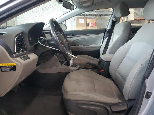  HYUNDAI ELANTRA 2017 Серебристый