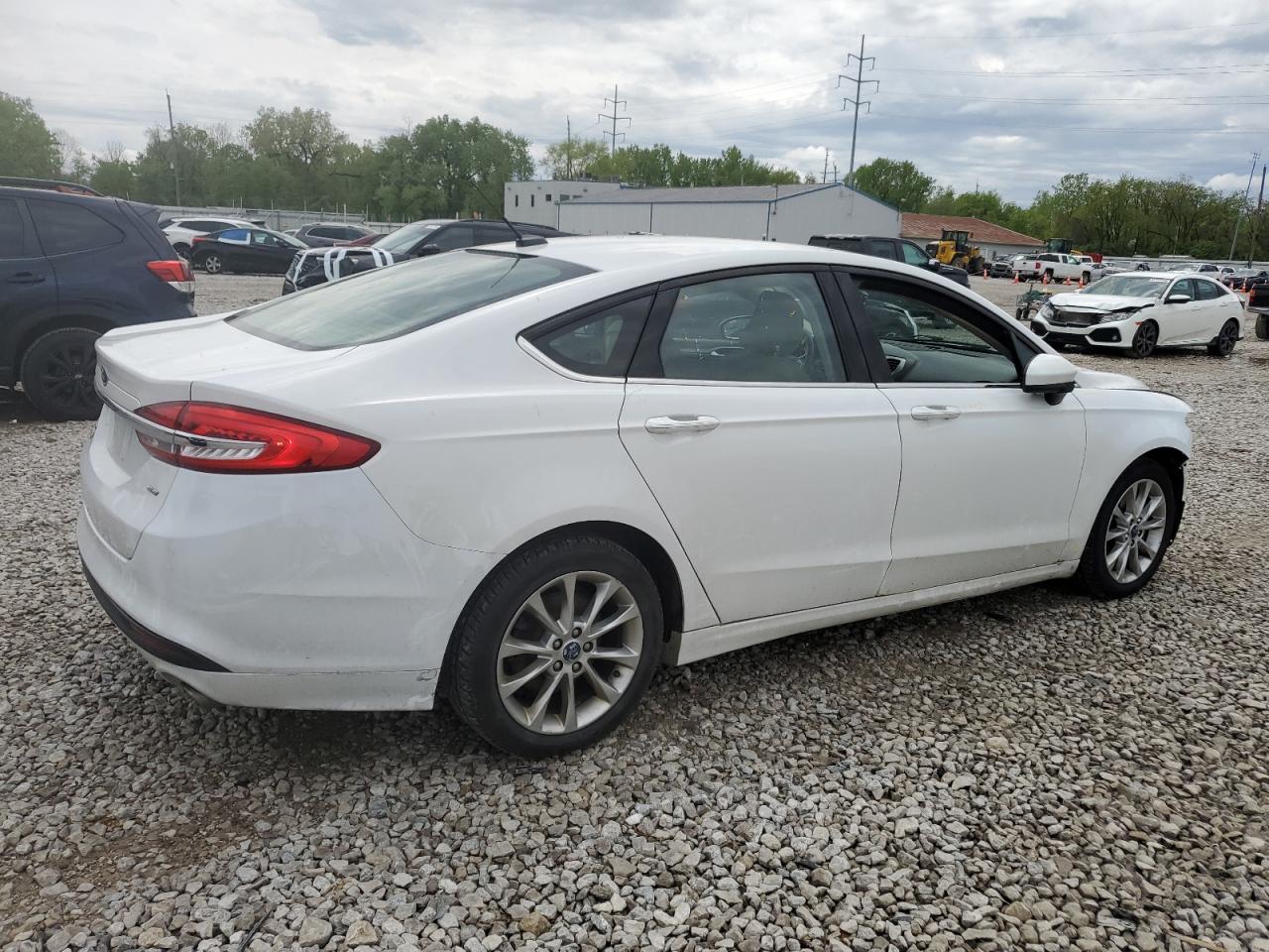 3FA6P0LU7HR278349 FORD FUSION 2017