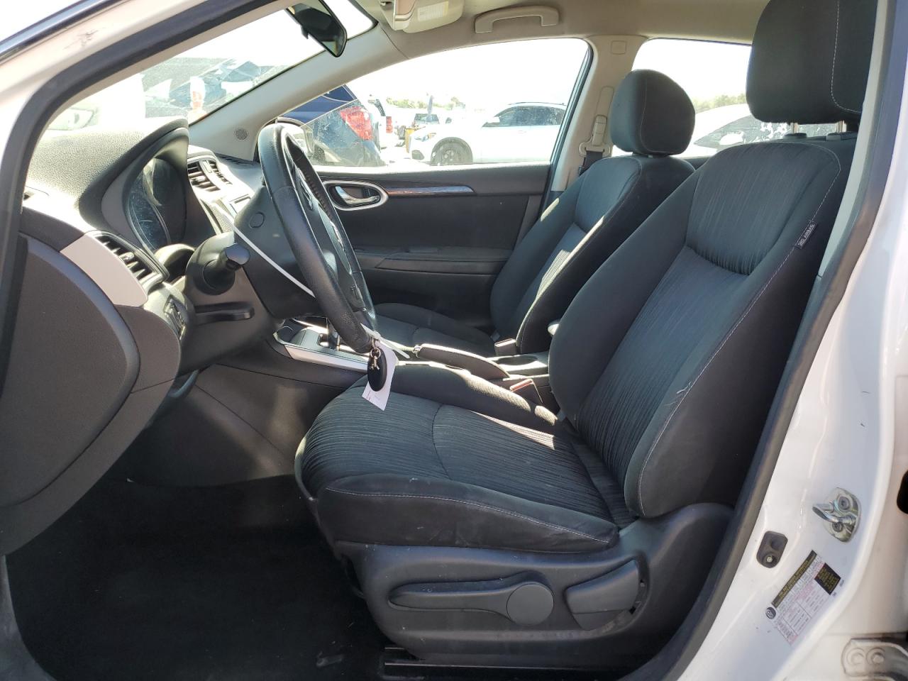 3N1AB7AP5KY437426 NISSAN SENTRA 2019