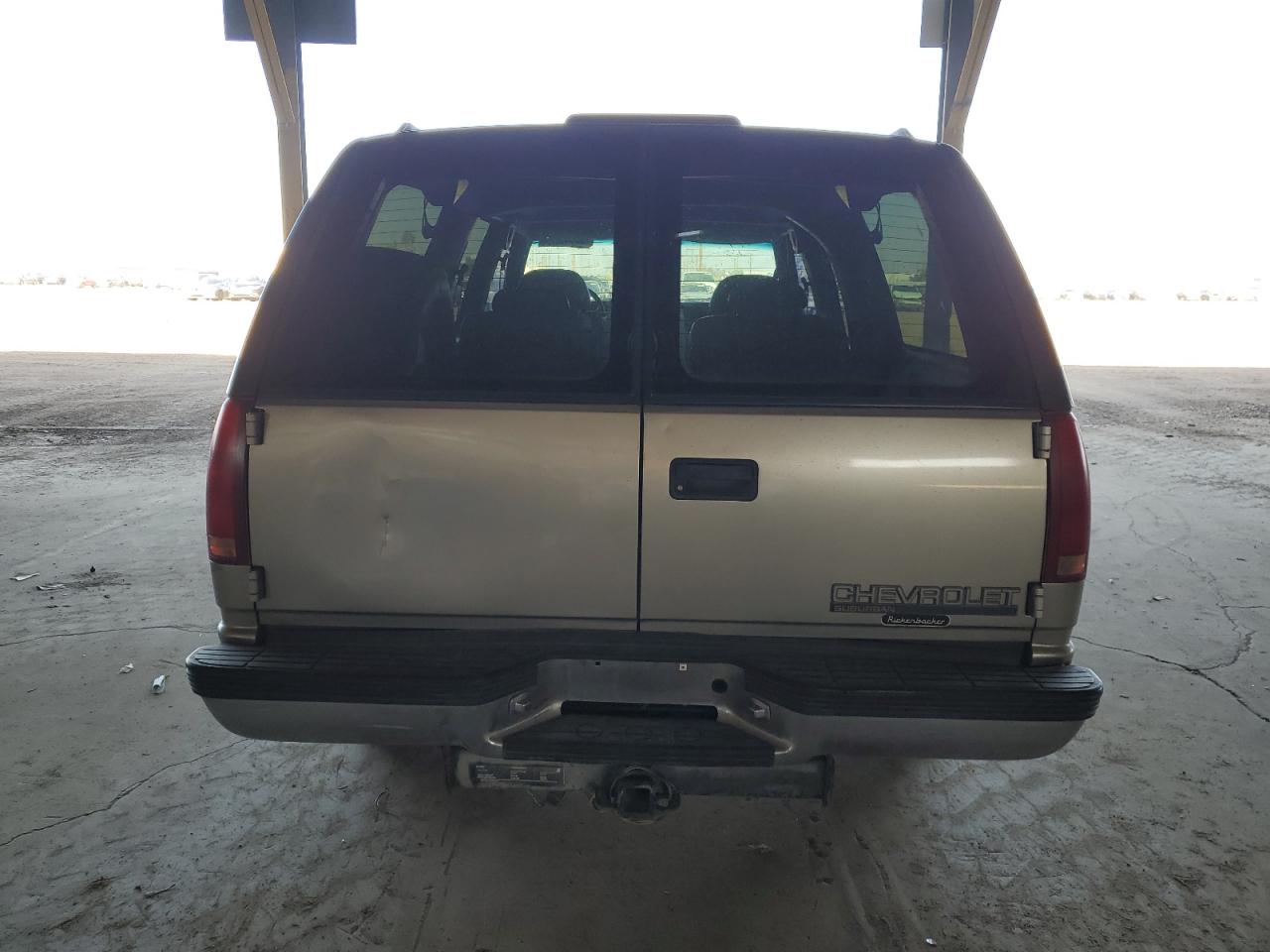 1999 Chevrolet Suburban K1500 VIN: 3GNFK16R3XG217135 Lot: 57158455