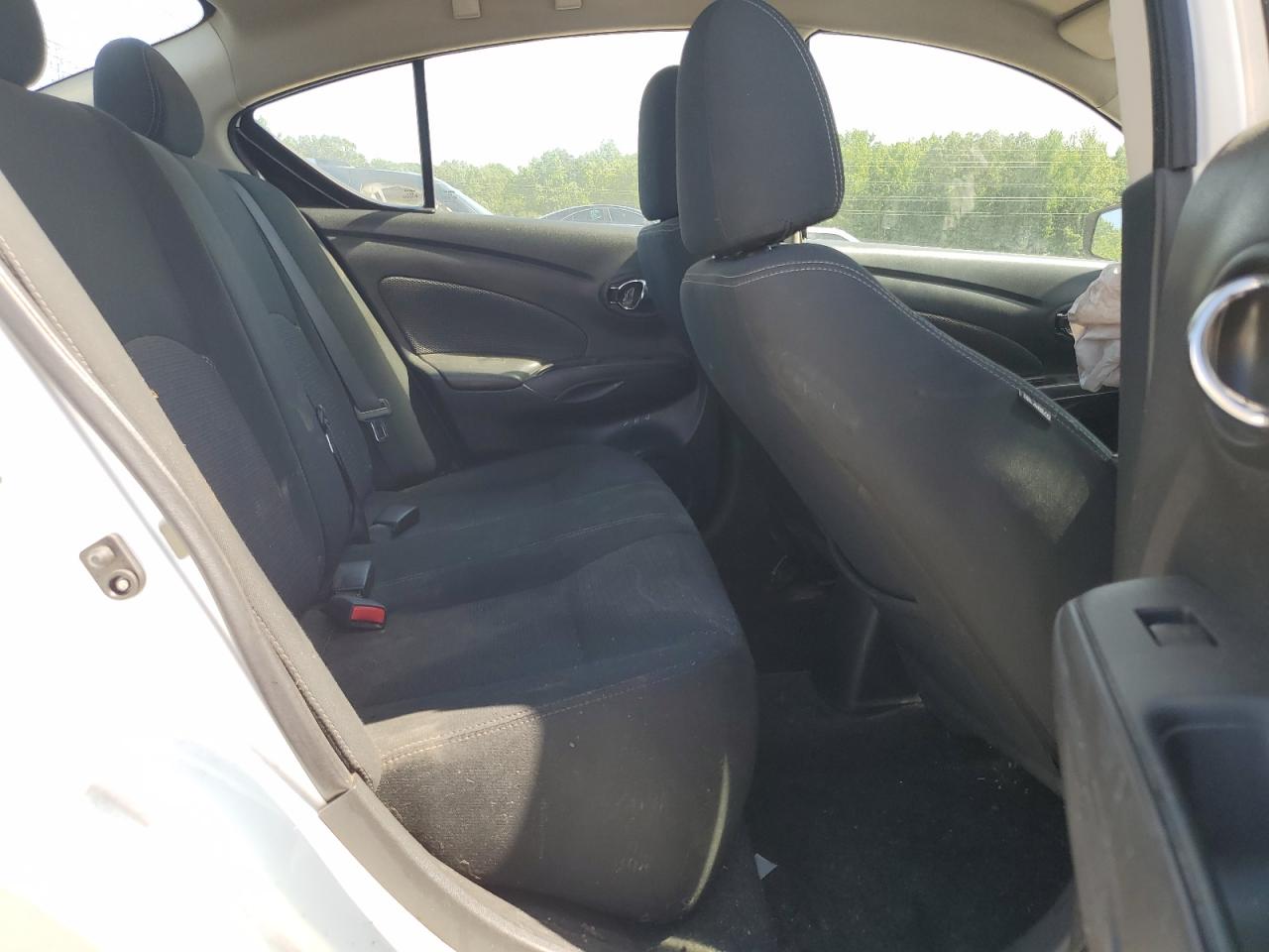 3N1CN7AP9HK442284 NISSAN VERSA 2017