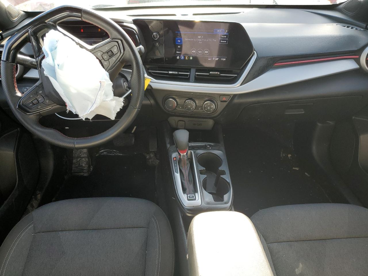 KL77LGE27RC114563 CHEVROLET TRAX 1RS 2024