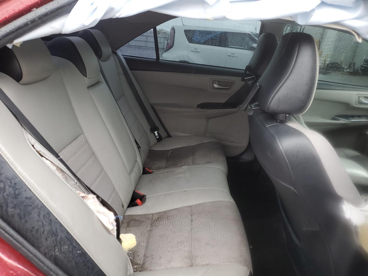 2016 Toyota Camry Le VIN: 4T1BF1FKXGU509047 Lot: 55636695