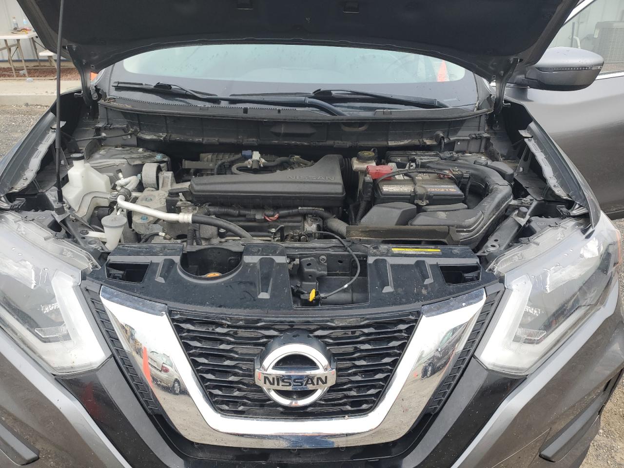2017 Nissan Rogue S VIN: JN8AT2MV8HW002413 Lot: 56690725