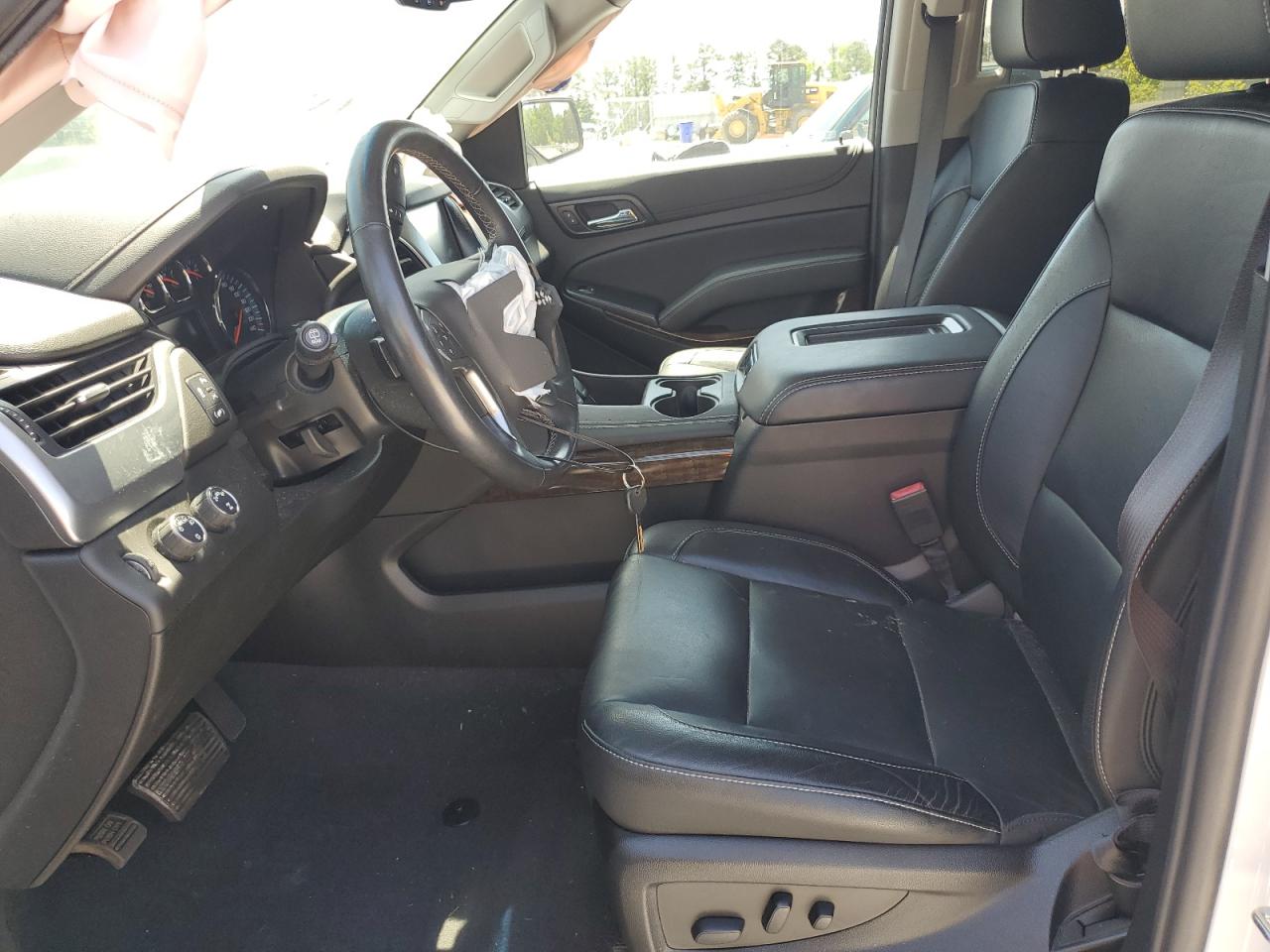 2019 Chevrolet Suburban K1500 Lt VIN: 1GNSKHKC3KR387903 Lot: 57580805
