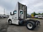 2015 Kenworth T680 Semi Truck იყიდება Fort Wayne-ში, IN - Side