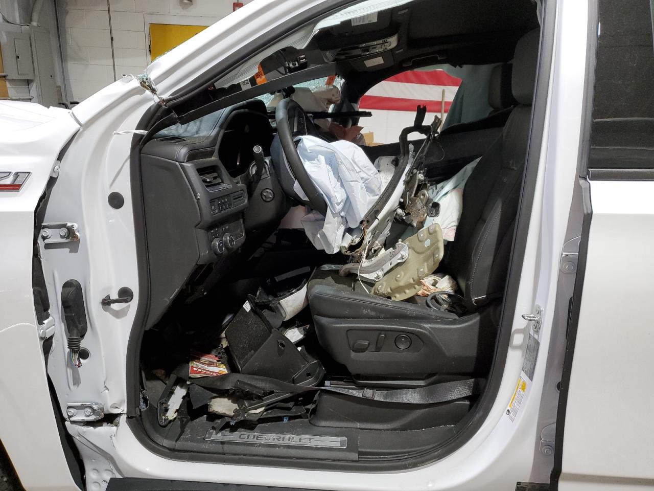1GNSKPKD0PR336725 CHEVROLET TAHOE 2023