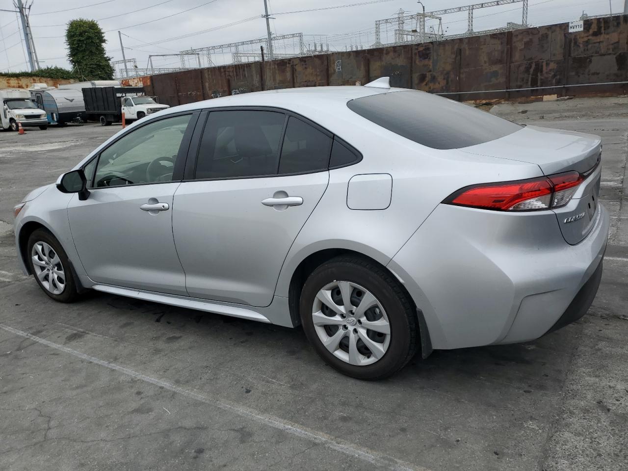 JTDBCMFE4R3055623 TOYOTA COROLLA 2024