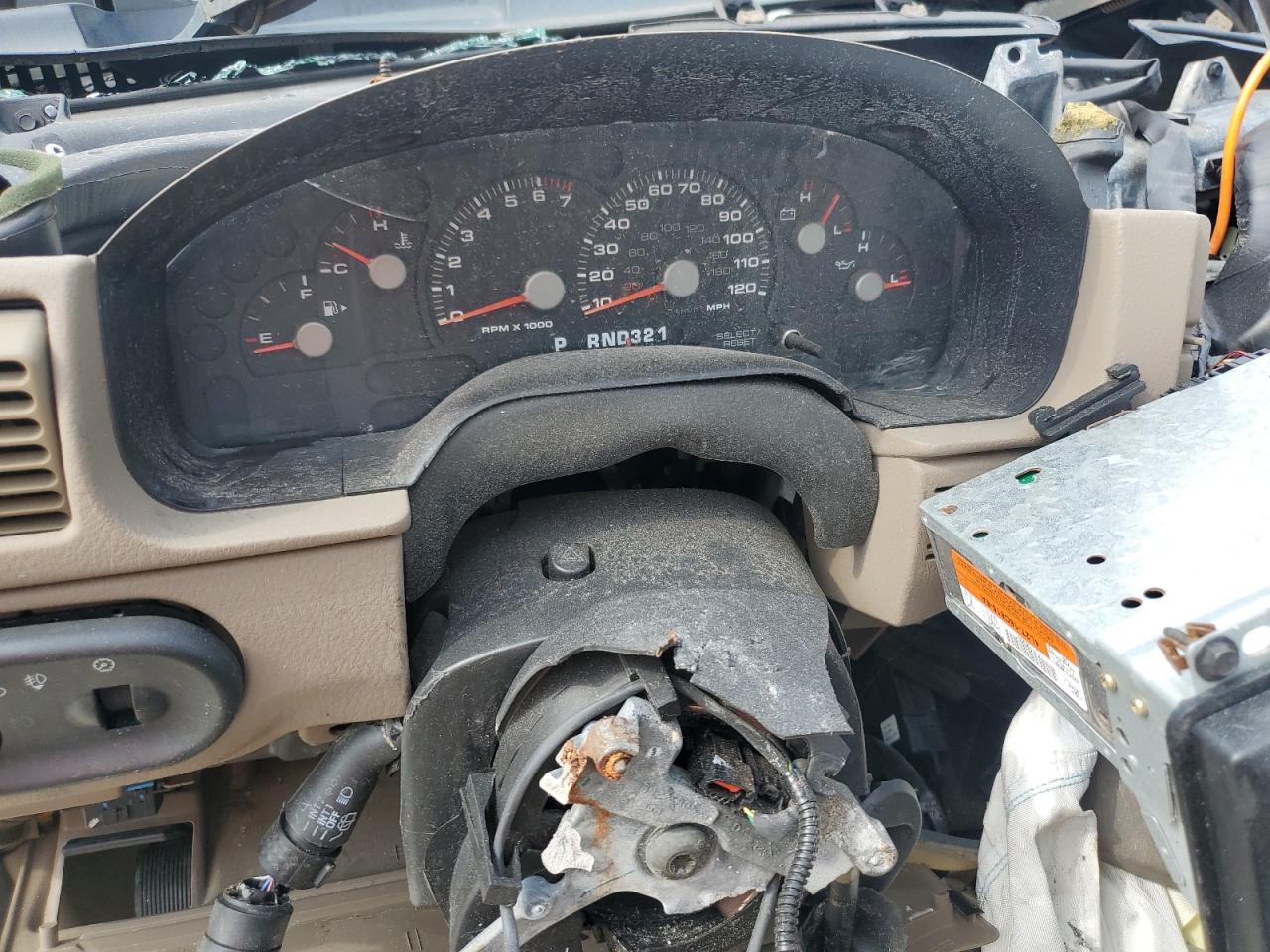2004 Ford Explorer Xlt VIN: 1FMZU63K44UB87541 Lot: 56313655