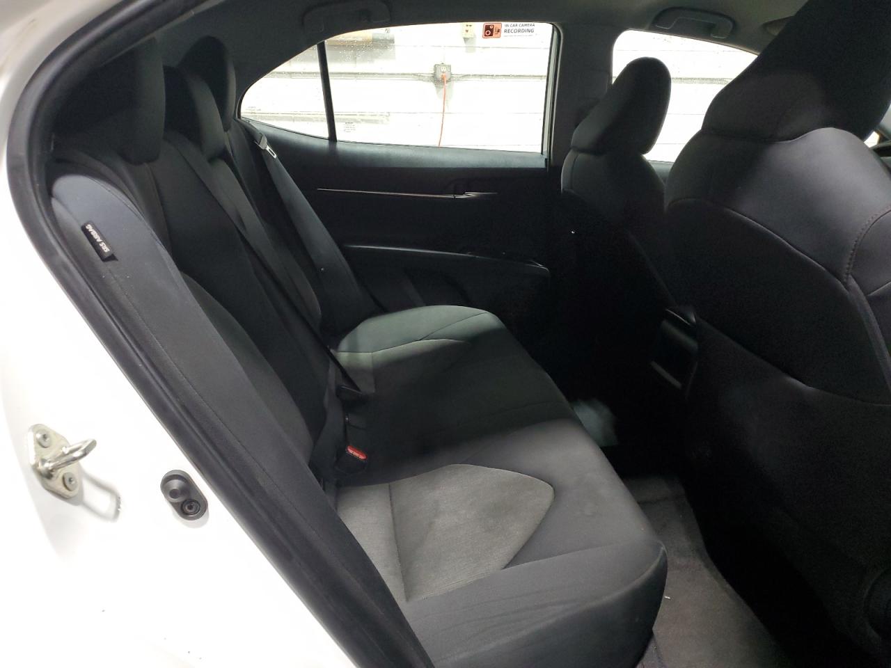 4T1B11HK8KU805897 TOYOTA CAMRY 2019