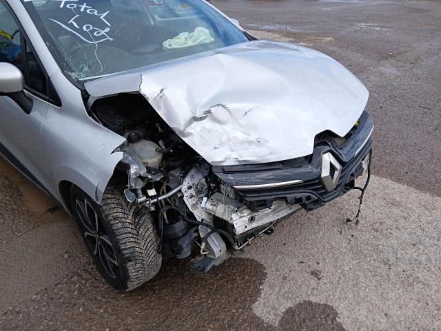 2018 RENAULT CLIO