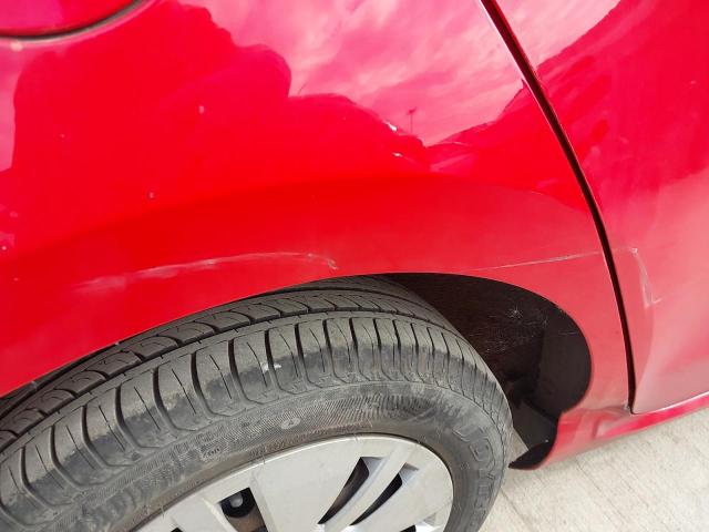 2014 VOLKSWAGEN MOVE UP