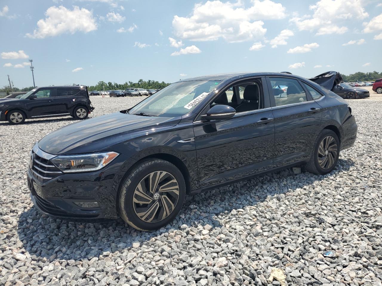2019 Volkswagen Jetta Sel Premium for Sale in Arcadia, FL - Rear End