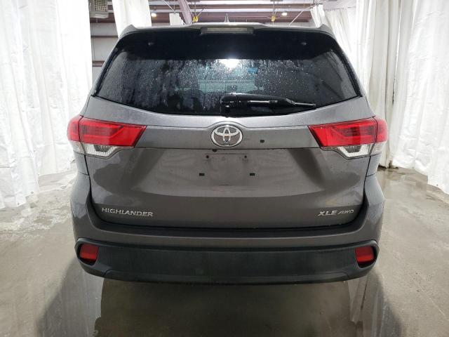  TOYOTA HIGHLANDER 2017 Gray