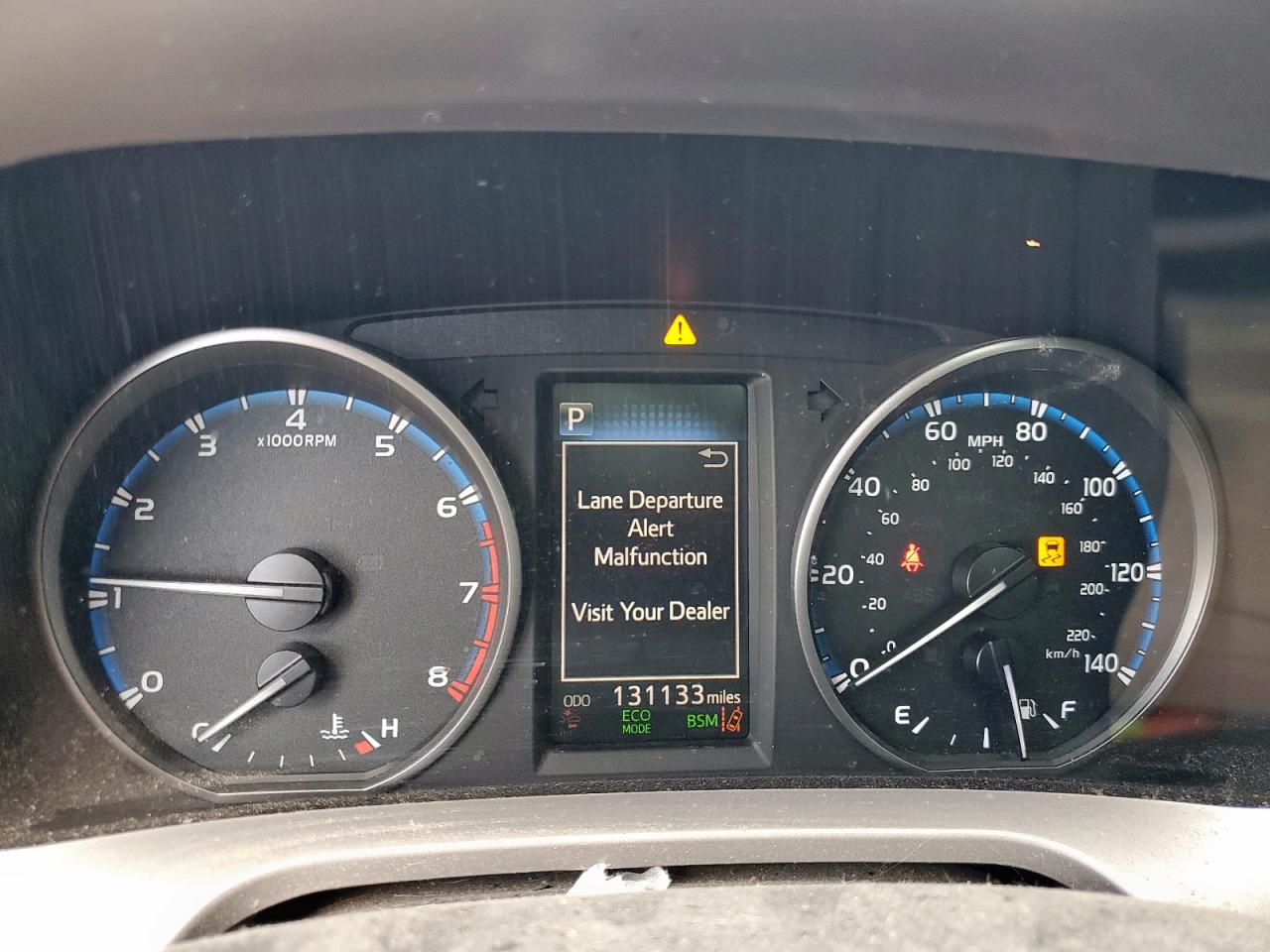 JTMWFREV4JJ731267 TOYOTA RAV4 2018