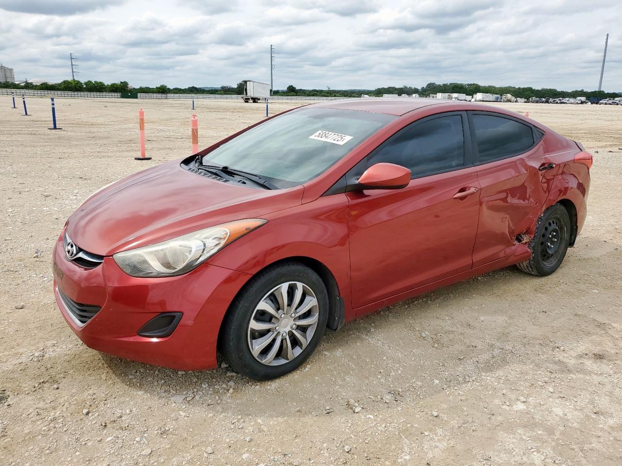 2013 Hyundai Elantra Gls for Sale in New Braunfels, TX - Side