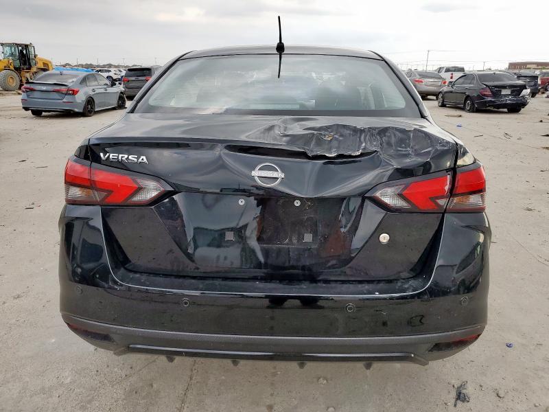 NISSAN VERSA 2025 Черный