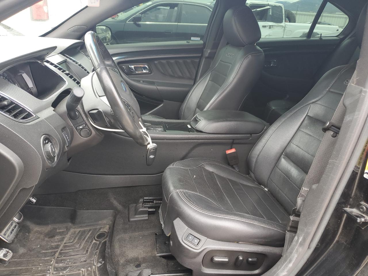 1FAHP2KT4JG127026 FORD TAURUS 2018