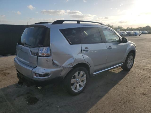  MITSUBISHI OUTLANDER 2013 Сріблястий