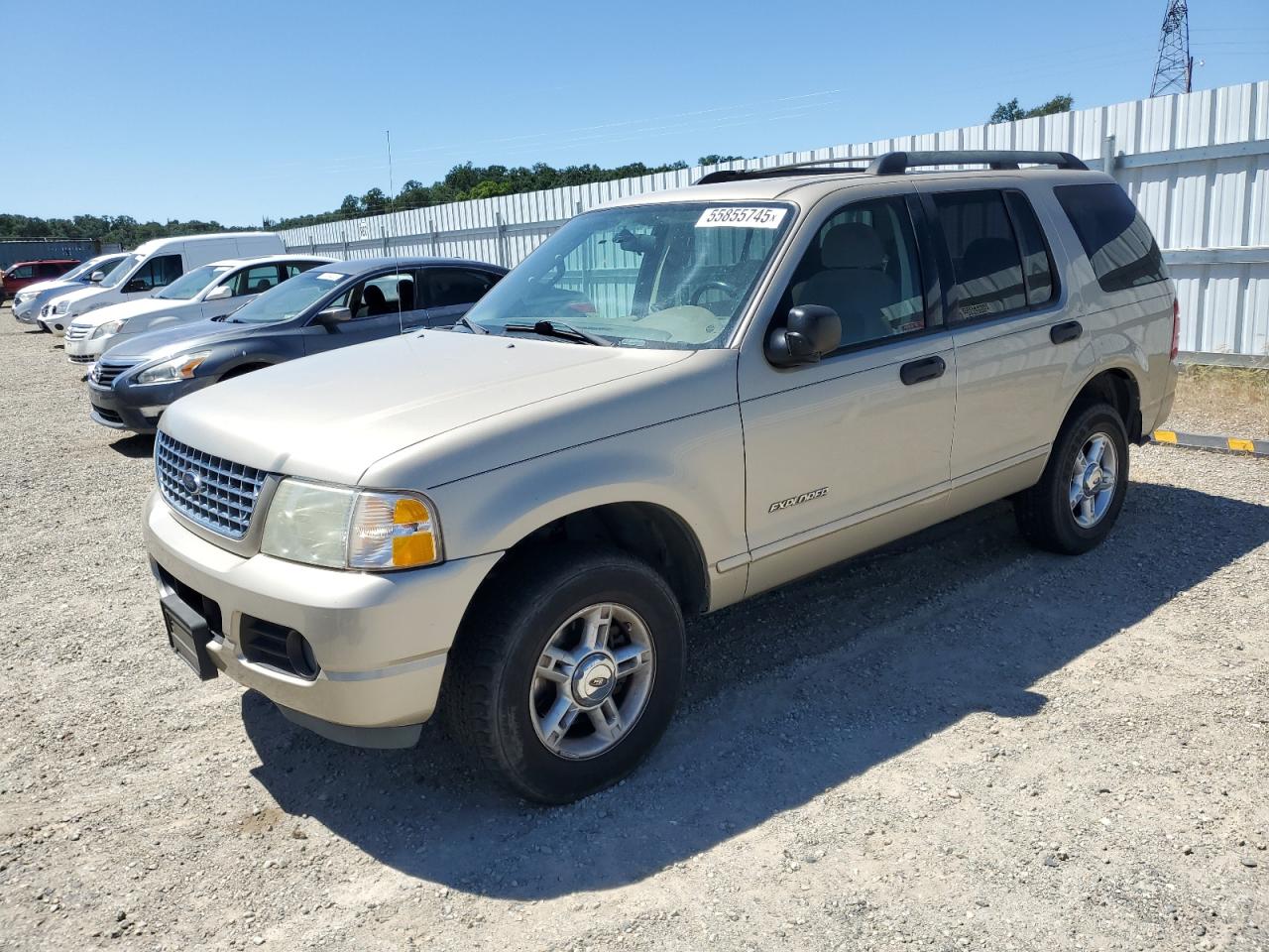 2005 Ford Explorer Xlt for Sale in Anderson, CA - Minor Dent/Scratches