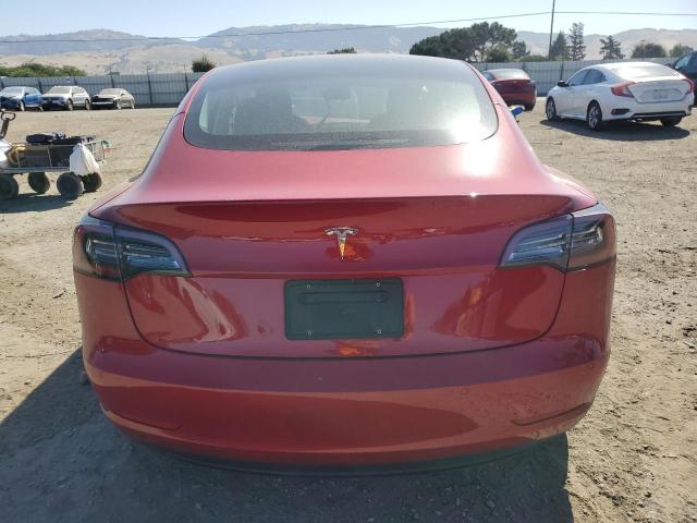  TESLA MODEL 3 2022 Красный