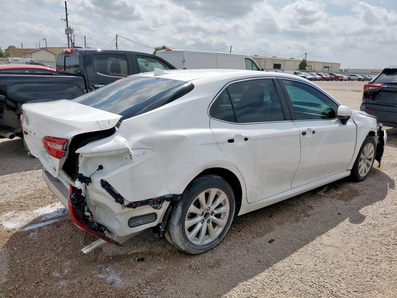 4T1C11AK1LU937321 TOYOTA CAMRY 2020