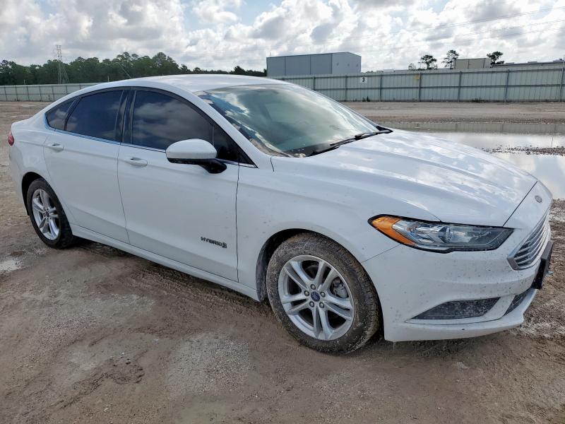  FORD FUSION 2018 Белый