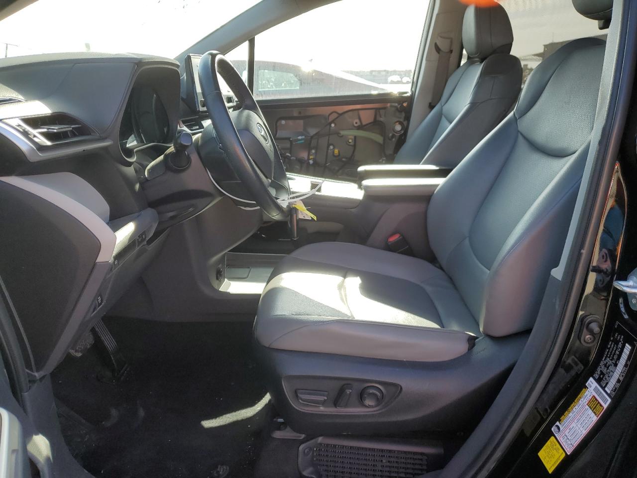 2022 Toyota Sienna Xle VIN: 5TDJRKEC6NS108037 Lot: 56577915