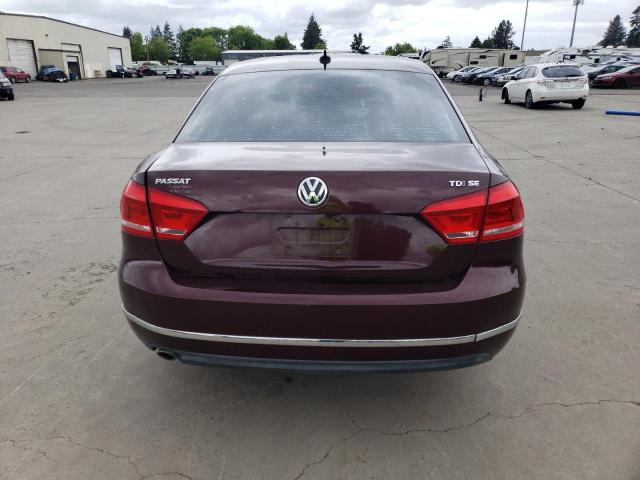  VOLKSWAGEN PASSAT 2013 Maroon