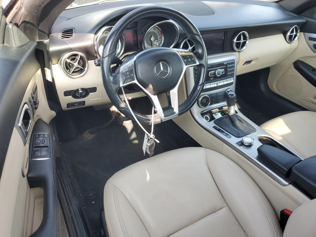 2013 Mercedes-Benz Slk 250 VIN: WDDPK4HA8DF061036 Lot: 55662795